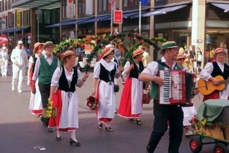 Parade 08 - Bild 102 (MZ)